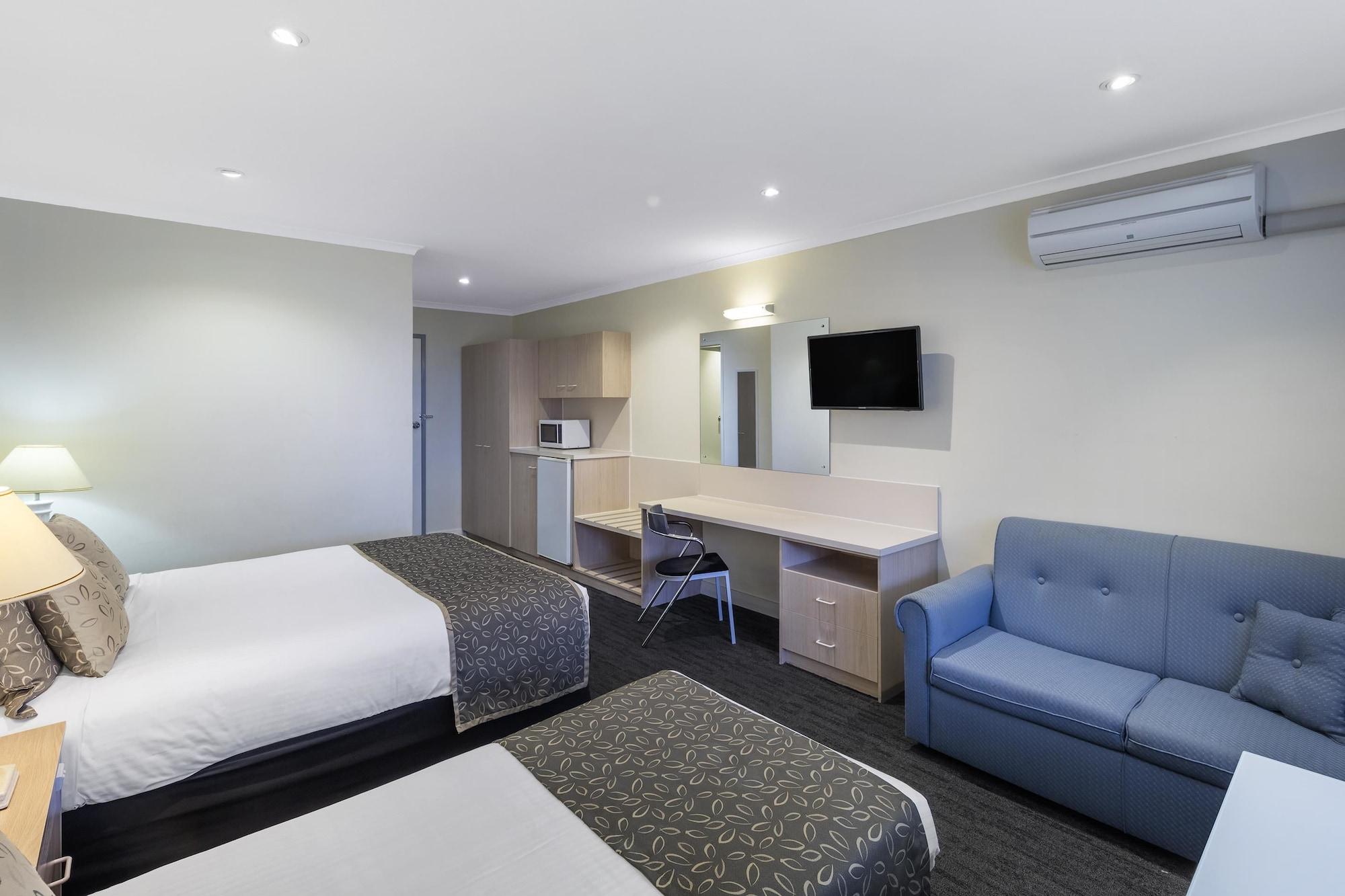 Adelaide Granada Motor Inn Екстериор снимка